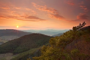 Zapad slnka z Veze nad ohniskom