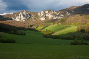 Súľovské skaly apríl